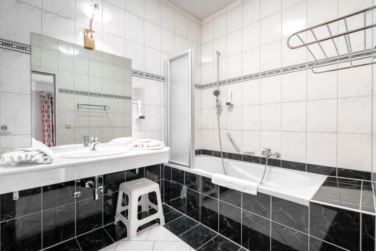 Hotel Erlenhof Kotschach-Mauthen Zewnętrze zdjęcie